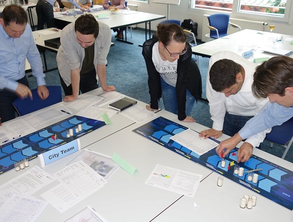 Projektmanagement Seminare Ingenieure Techniker - Projektmanagement Grundlagen Seminare Ingenieure Techniker - Projektmanagement Seminare Ingenieure Techniker Projektmanagement Simulationen Planspiele - Projektmanagement Seminar - Seminare - Projekt Simulation Planspiel - Projekt Simulation Planspiel - TopSim